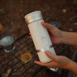 Outin Fino - elektrický mlýnek na kávu (Sandstone white)